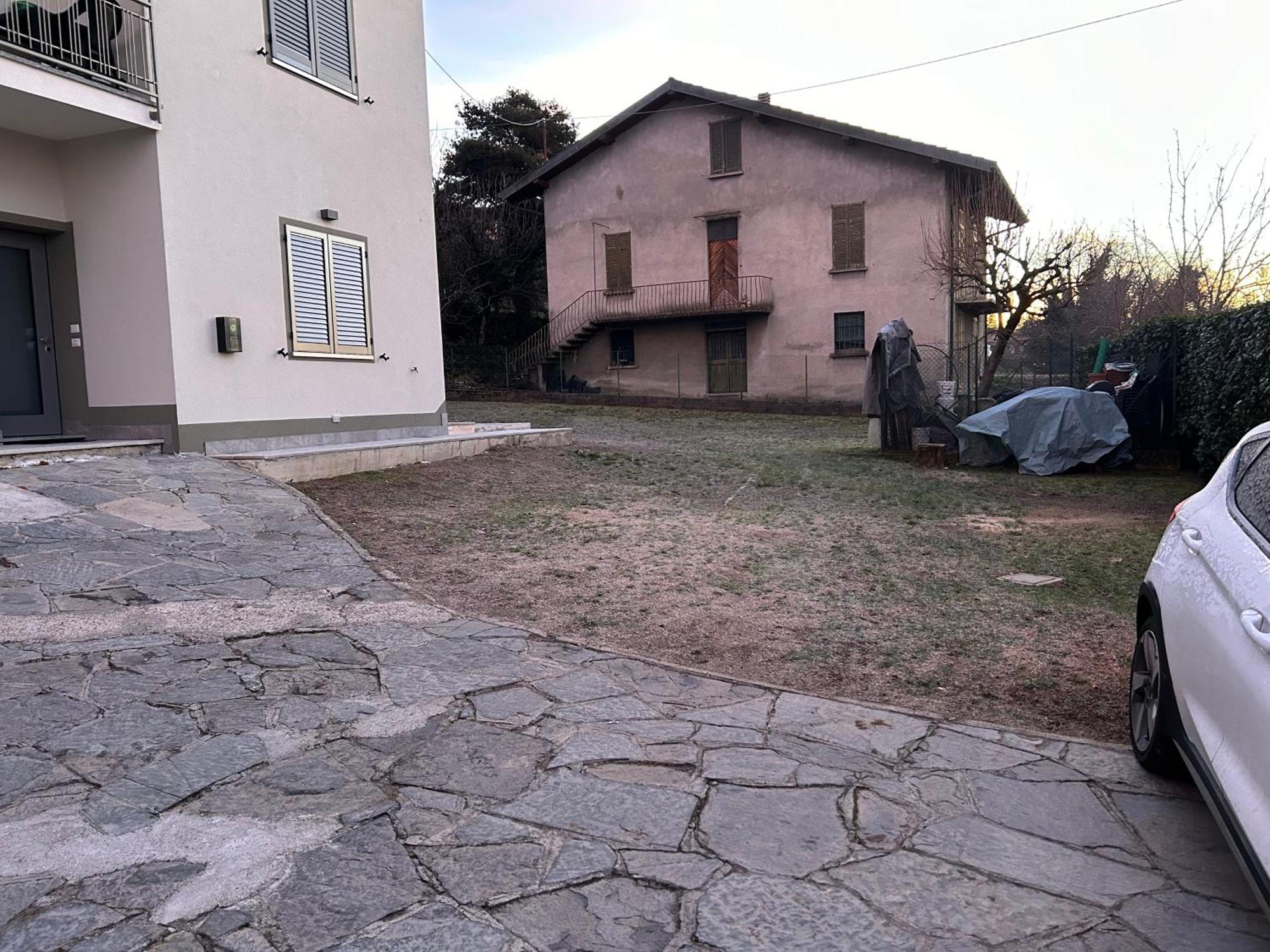 Le Camelie Del Lario Apartment Grandate Bagian luar foto